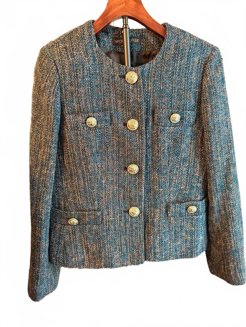 Blue Tweed Jacket with gold buttons 10